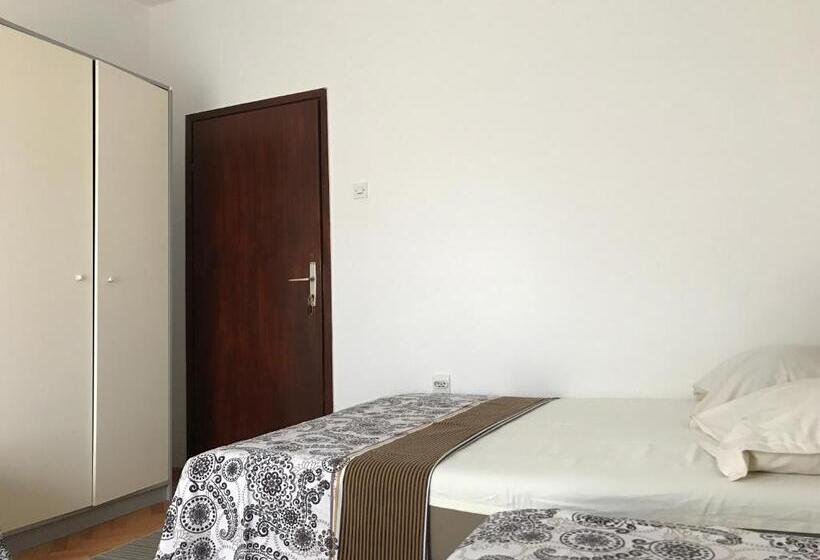 غرفة قياسية رباعية حمام مشترك, Apartments Pavićević