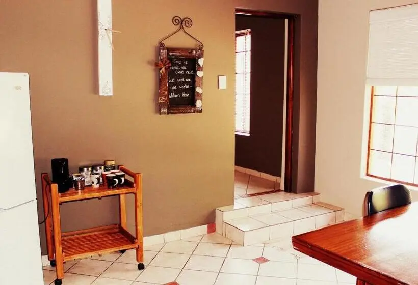 ファミリールーム, Aqua Terra Guest House