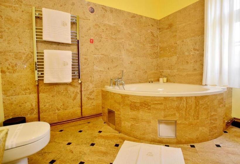 غرفة ديلوكس, Casa Georgius Krauss Sighisoara
