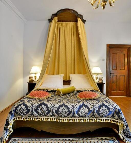 اتاق لوکس, Casa Georgius Krauss Sighisoara