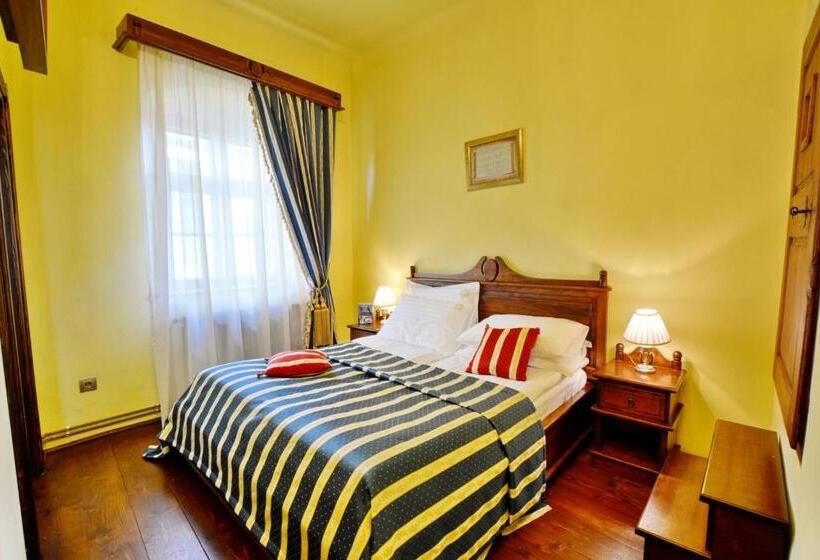 اتاق پرمیوم, Casa Georgius Krauss Sighisoara