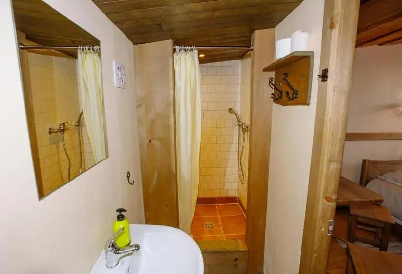 اتاق خانوادگی, Guest House And Camping Jurmala