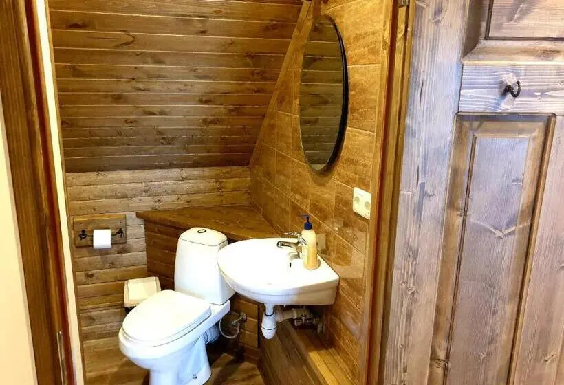 اتاق استاندارد با بالکن, Guest House And Camping Jurmala