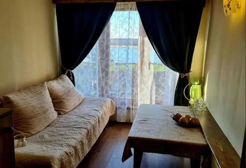 اتاق استاندارد چهارنفره با چشم‌انداز باغ, Guest House And Camping Jurmala