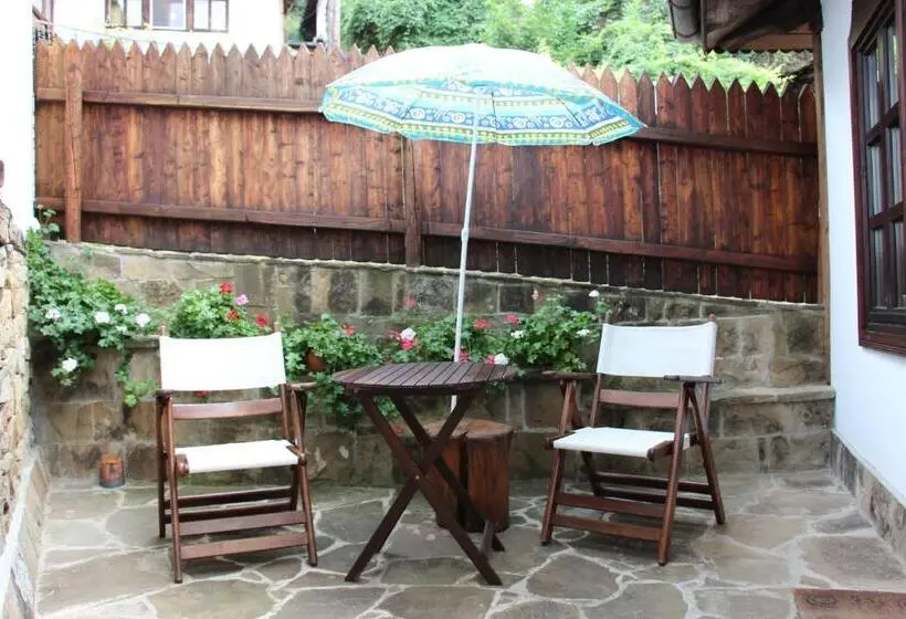 ファミリールーム, Guest House The Old Lovech