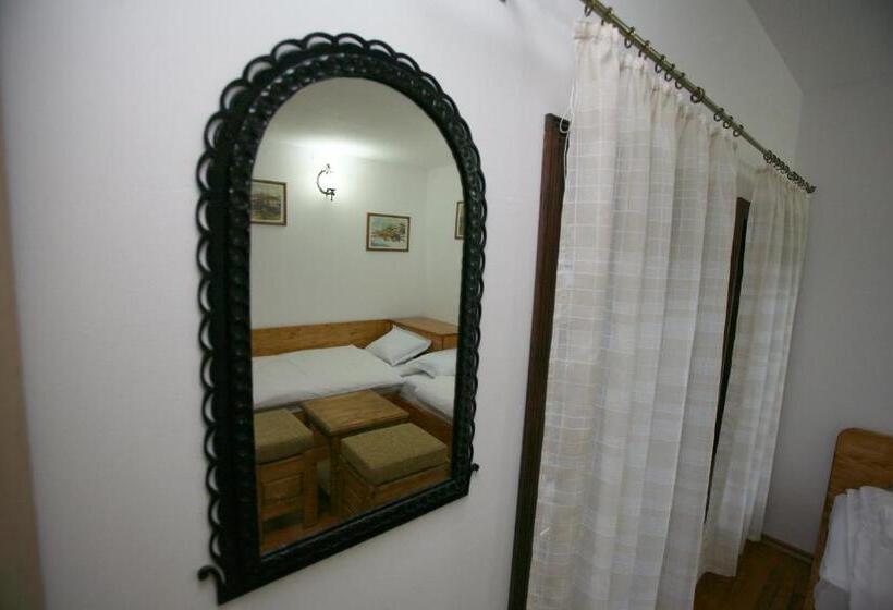 스탠다드 룸, Guest House The Old Lovech