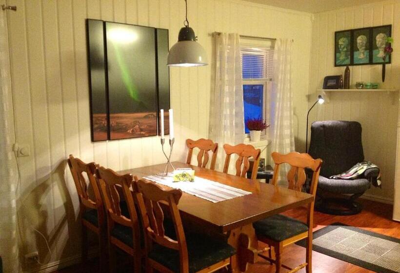 침실 2개 아파트, Kristina Apartment & Alma House