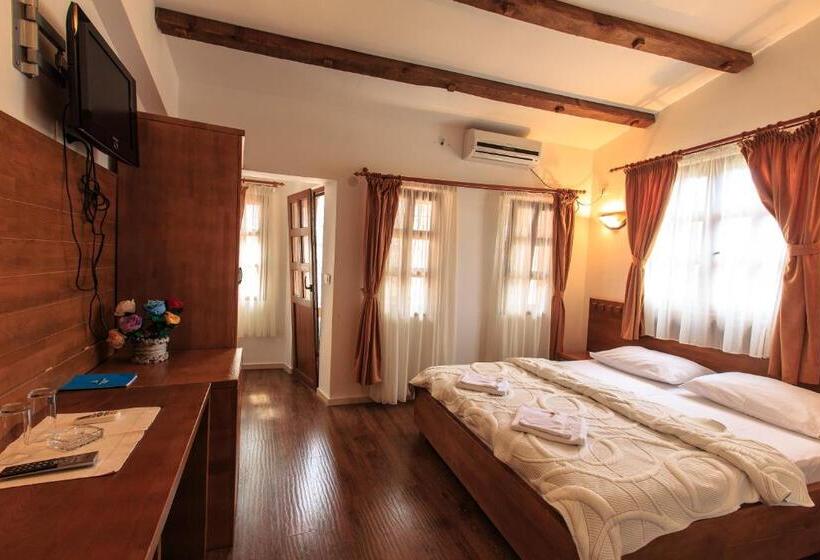 Номер Стандарт, Kula Boutique