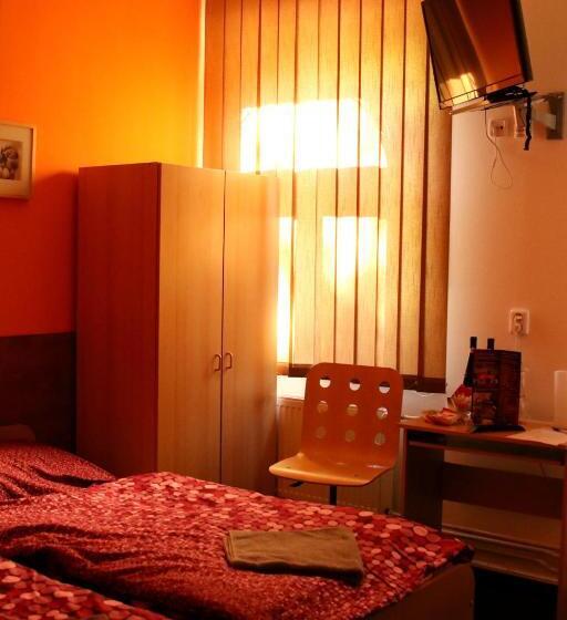 Pokój Ekonomiczny, Penzion Vulture Havířov