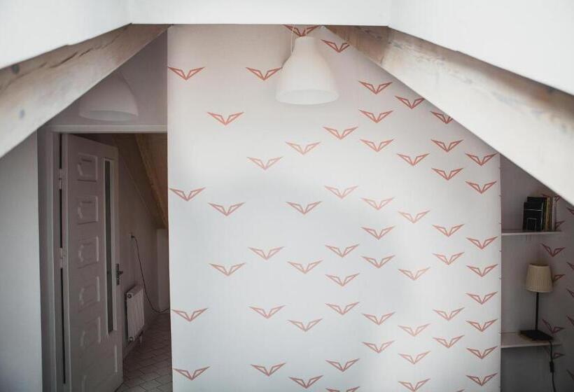 اتاق پنت هاوس, Sakà Vacation House