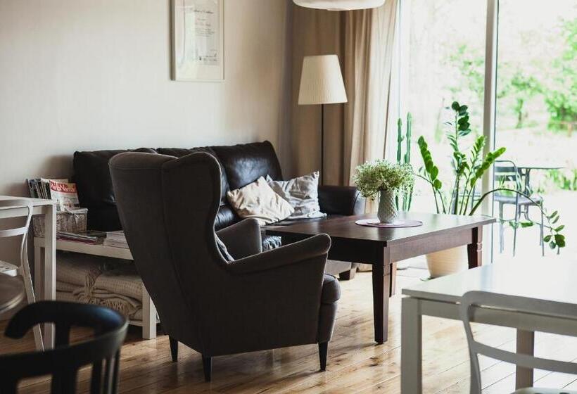 خانه 1 خوابه, Sakà Vacation House