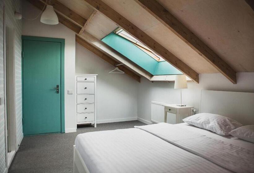 اتاق کلاسیک خانوادگی, Sakà Vacation House