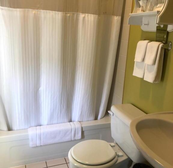 Номер Стандарт, Auberge D Anjou Cocooning Café