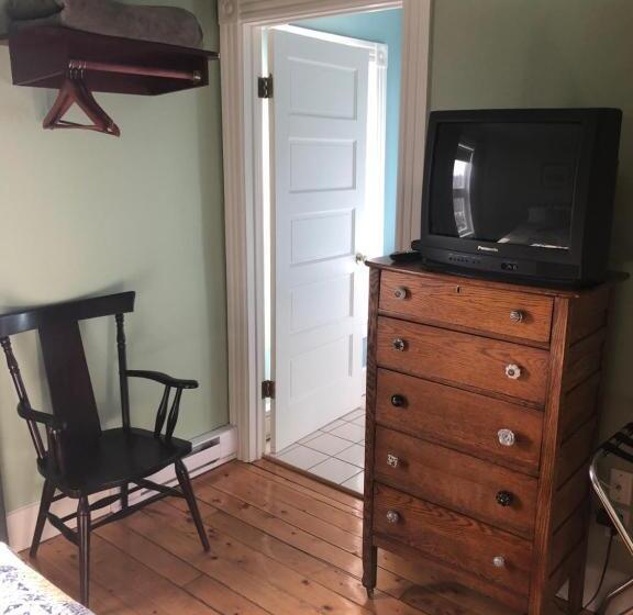 Номер Стандарт, Auberge D Anjou Cocooning Café