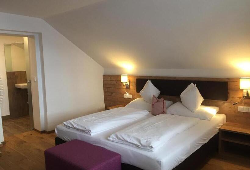 スタンダードルーム, Gasthof Hirschen