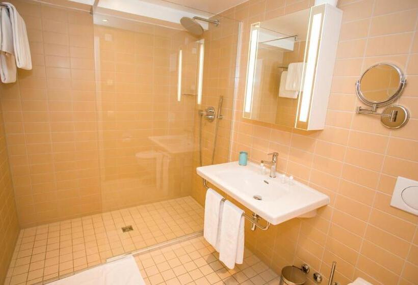 غرفة قياسية مطلّة علي الحديقة, Guest House Le Charlot