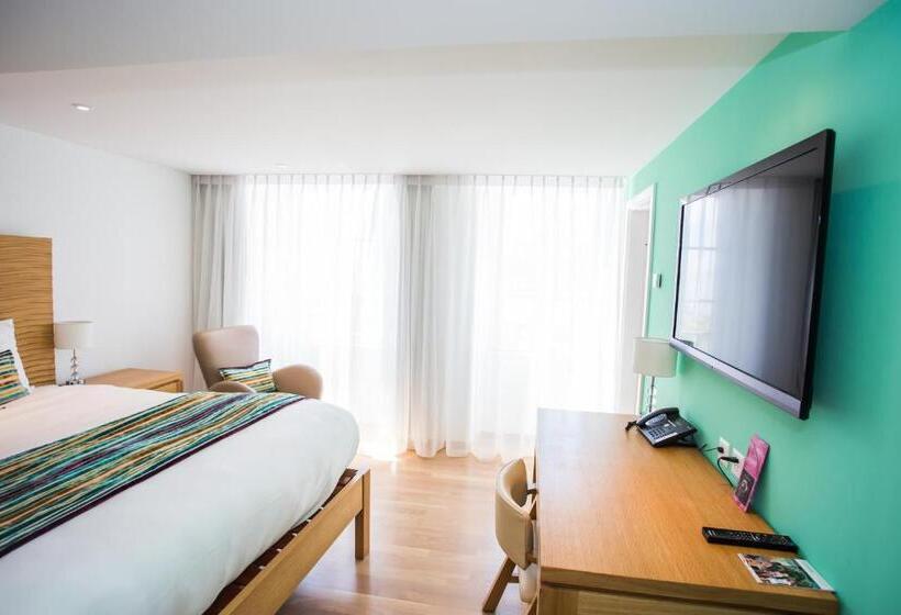 غرفة قياسية مطلّة علي البحيرة, Guest House Le Charlot