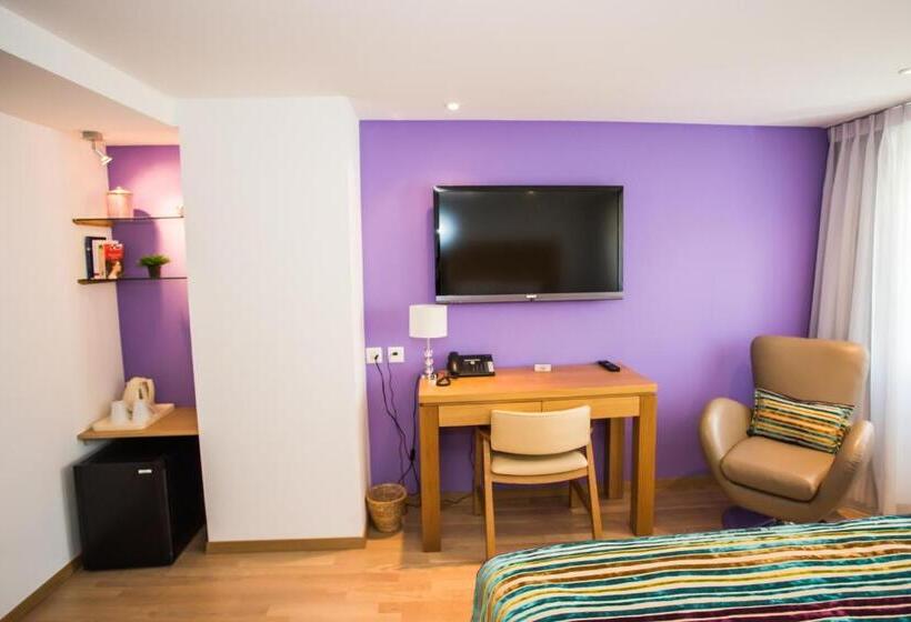 غرفة سوبيريور مطلّة علي الحديقة, Guest House Le Charlot