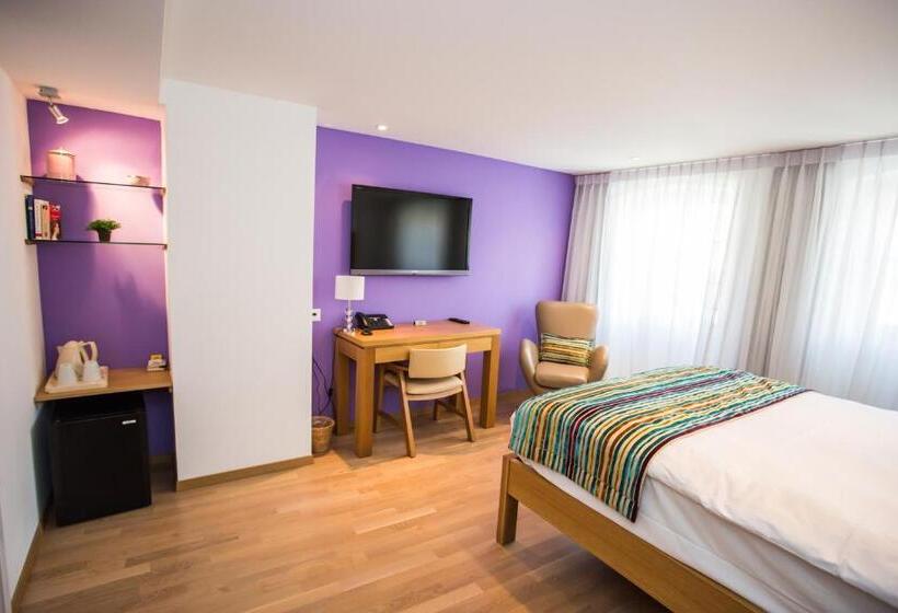 غرفة سوبيريور إطلالة على البحيرة, Guest House Le Charlot