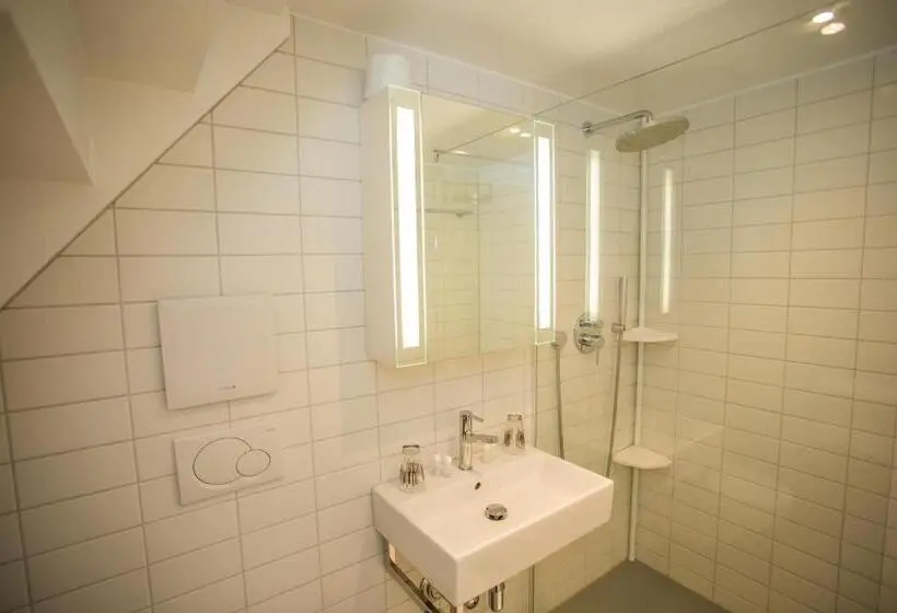 1ベッドルームドゥプレックスアパートメント, Guest House Le Charlot