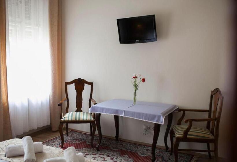 إستوديو قياسى, Ludo Apartman Hotel & Spa