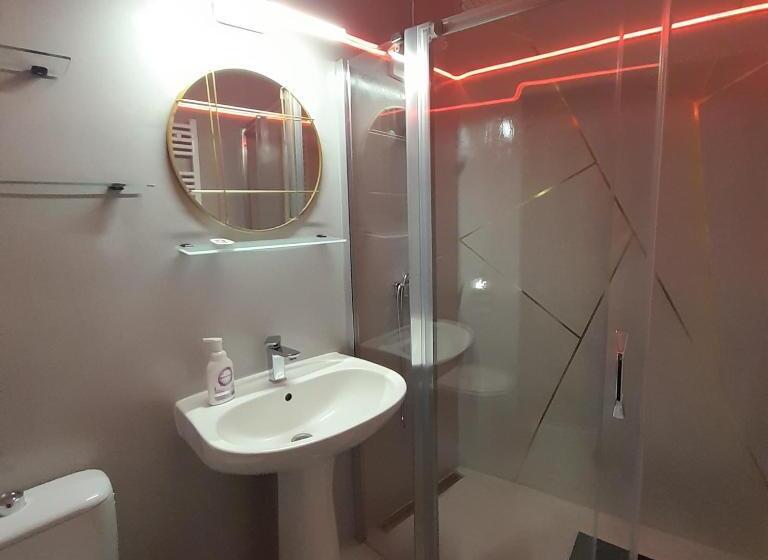 شقة غرفة واحدة, Pannonia Rooms And Apartments