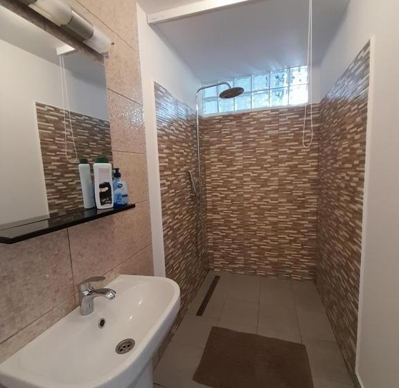 غرفة سوبيريور ثلاثية, Pannonia Rooms And Apartments