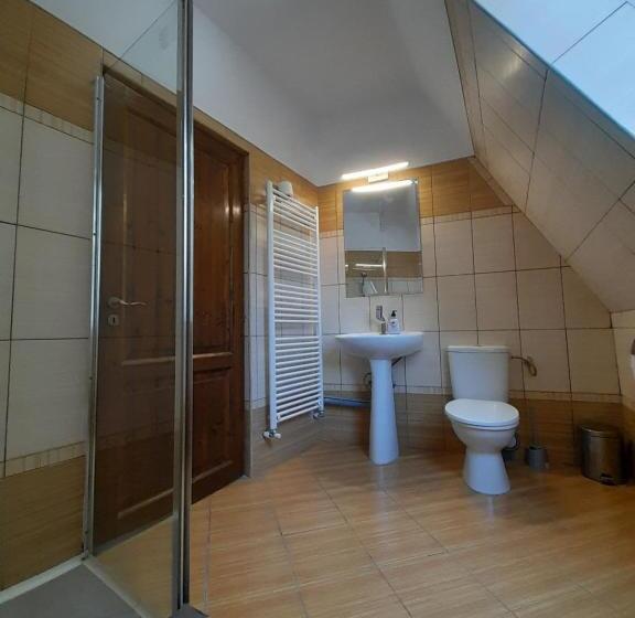 غرفة عائلية, Pannonia Rooms And Apartments