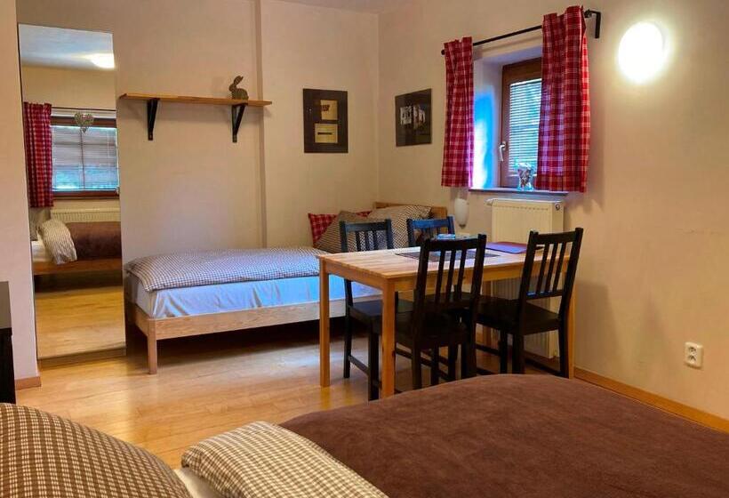 1 Szobás Apartman, Chalet Hřebenka