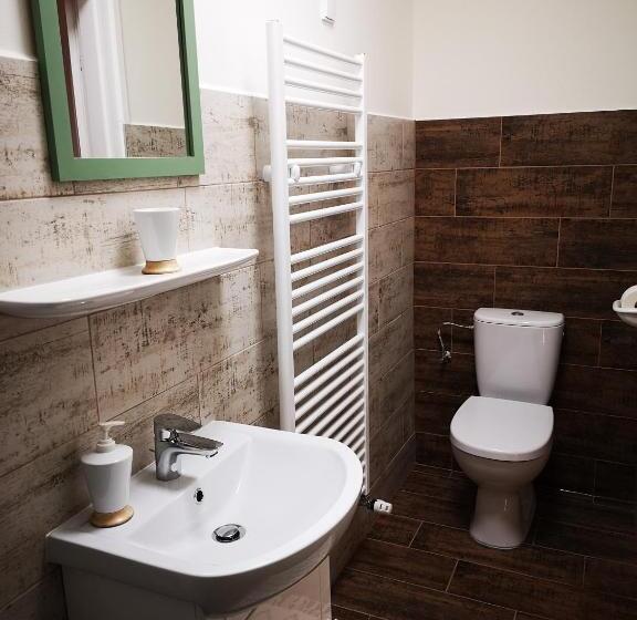 غرفة قياسية, Gyöngyszem Vendégház