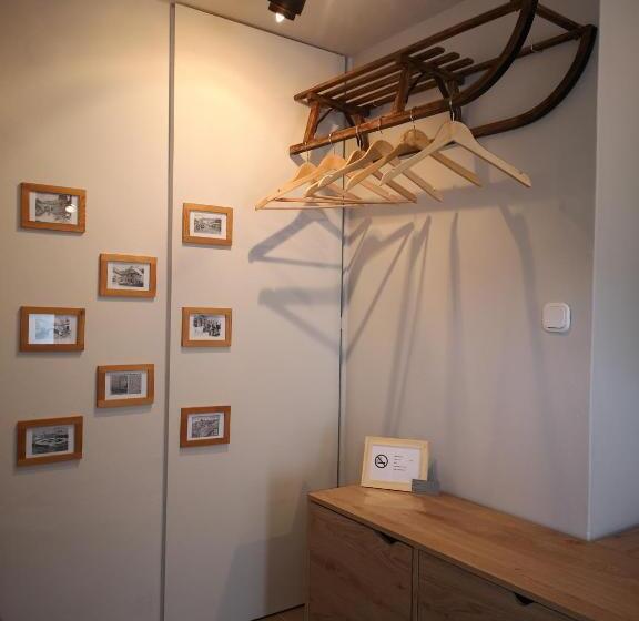 إستوديو قياسى, Gyöngyszem Vendégház