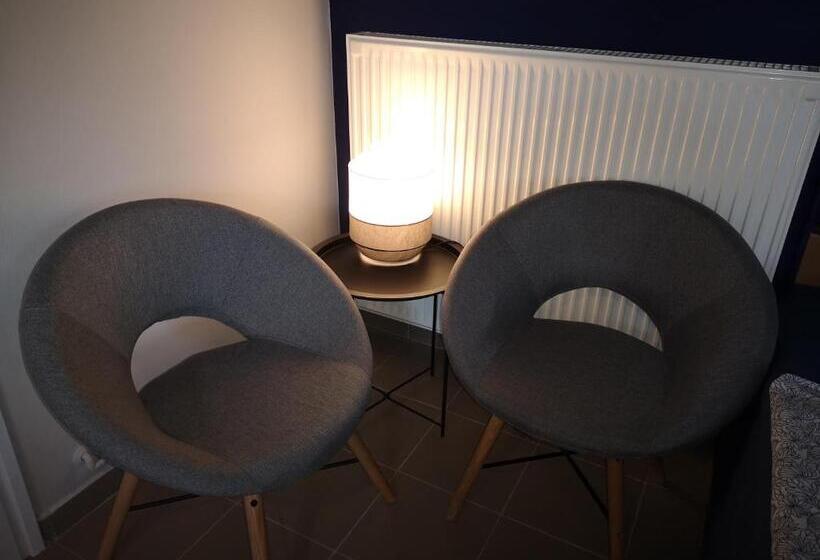 إستوديو قياسى, Gyöngyszem Vendégház