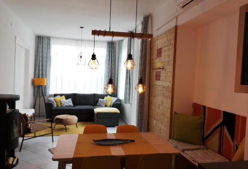 شقة غرفة واحدة, Gyöngyszem Vendégház