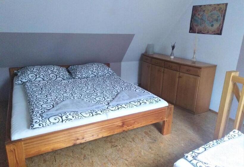 Номер Дюплекс, Penzion U Dvojice