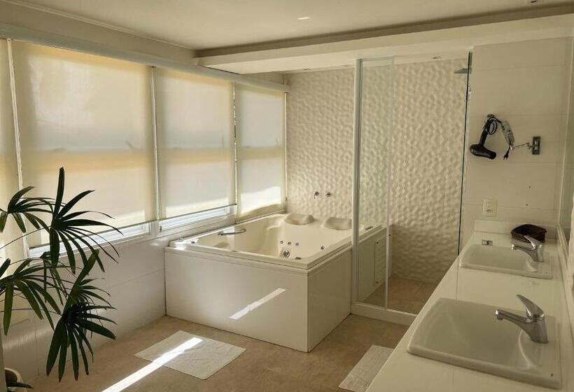 סוויטה, Pousada Ao Por Do Sol