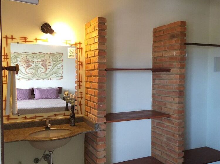 اتاق سوپریور سه تخته, Pousada Coral De Fogo