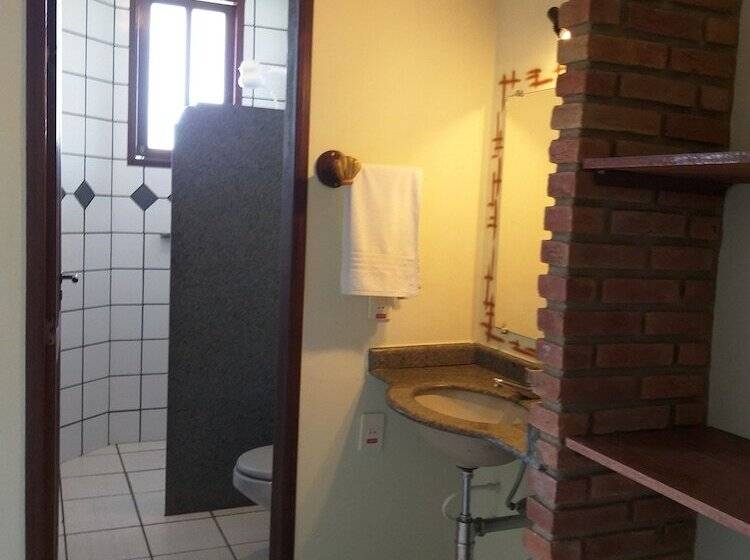 اتاق سوپریور چهار تخته, Pousada Coral De Fogo