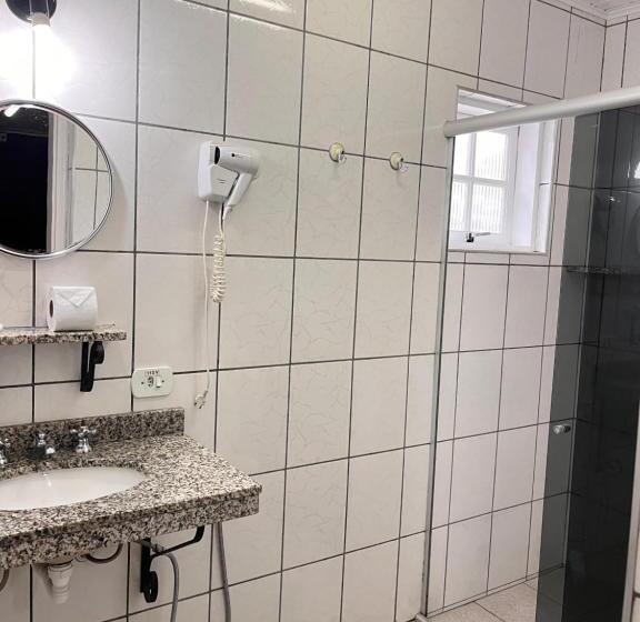 Quarto Triplo Estandar, Pousada Do Vento