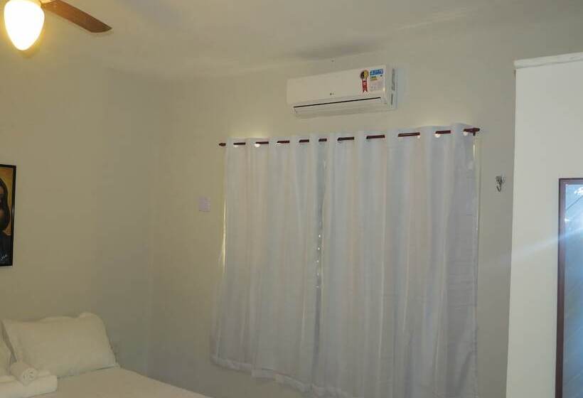 标准间, Pousada Pé Na Areia