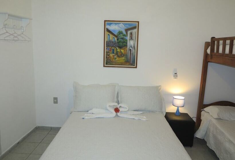 标准工作室带阳台, Pousada Pé Na Areia