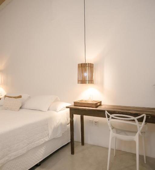 带大床的高级房间, Pousada Seis E Meia