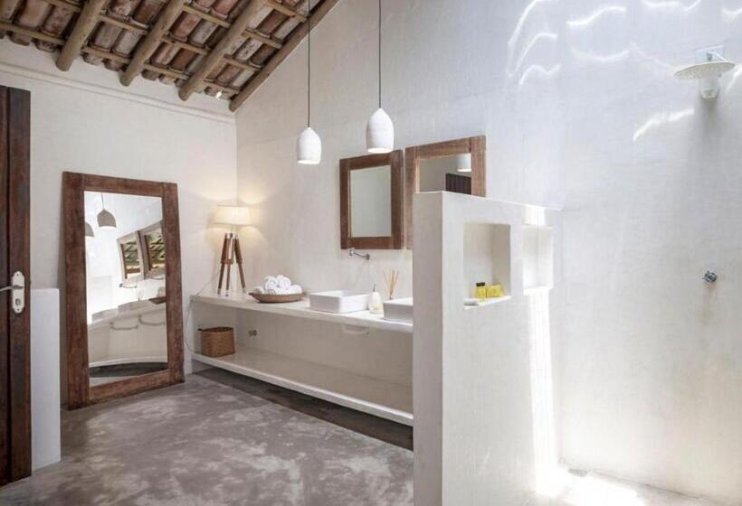 Quarto Superior Cama King, Pousada Seis E Meia