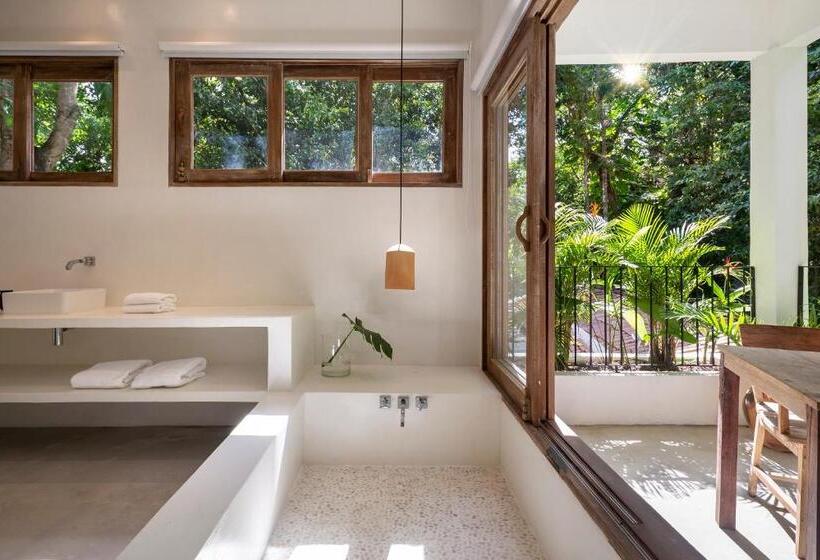 Quarto Deluxe, Pousada Seis E Meia