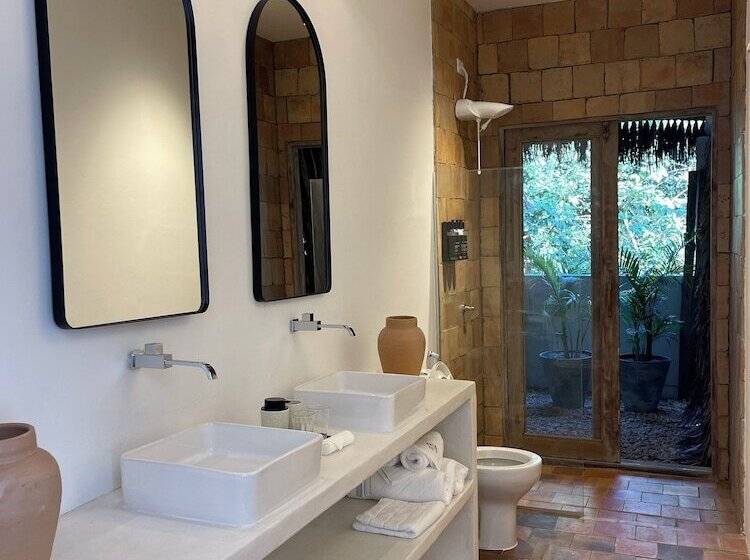 Quarto Deluxe, Pousada Seis E Meia