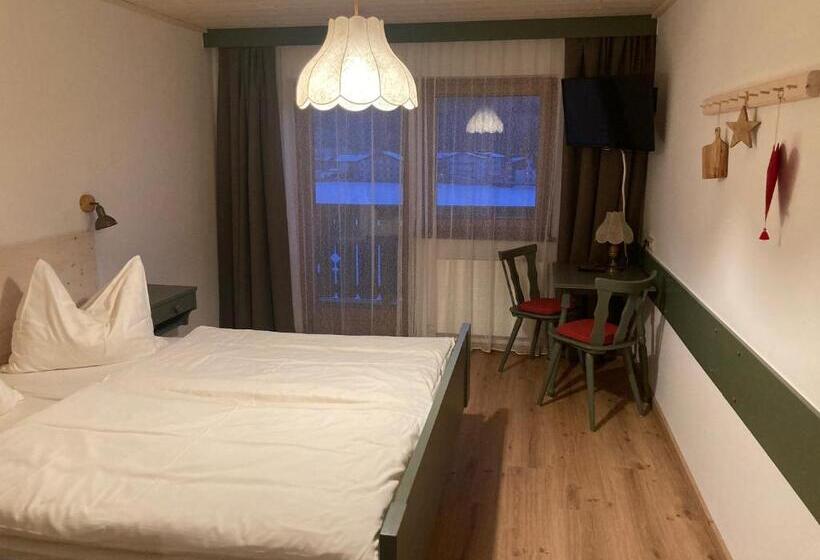 标准间带阳台, Rosi`s