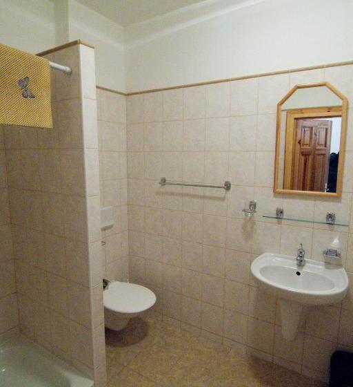 חדר סטנדרט לשלושה, Pension Abbazia