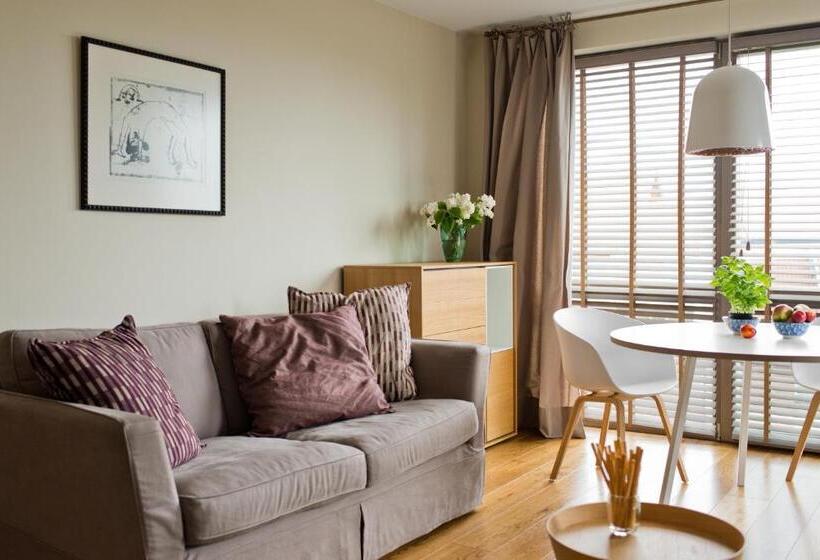 آپارتمان لوکس 1 خوابه, Visit Nida Apartments