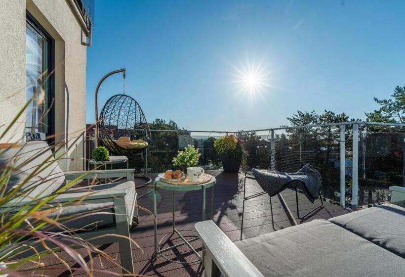 آپارتمان لوکس 1 خوابه, Visit Nida Apartments