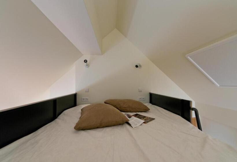 1 Bedroom Penthouse Apartment, Visit Nida Apartments