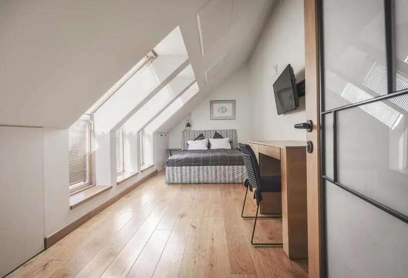 1 Bedroom Penthouse Apartment, Visit Nida Apartments